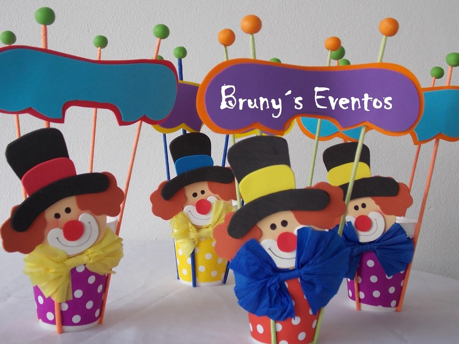 Brunys Eventos: Golosineros - Carameleros Payasos