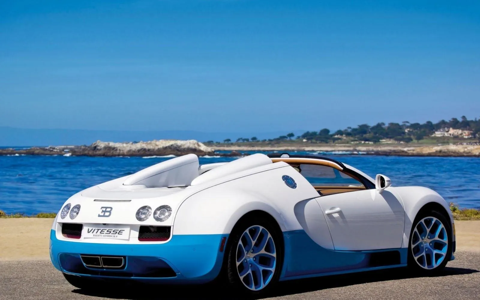 Bugatti Veyron Grand Sport Vitesse Blanco y Azul | Wallpaper Autos HD