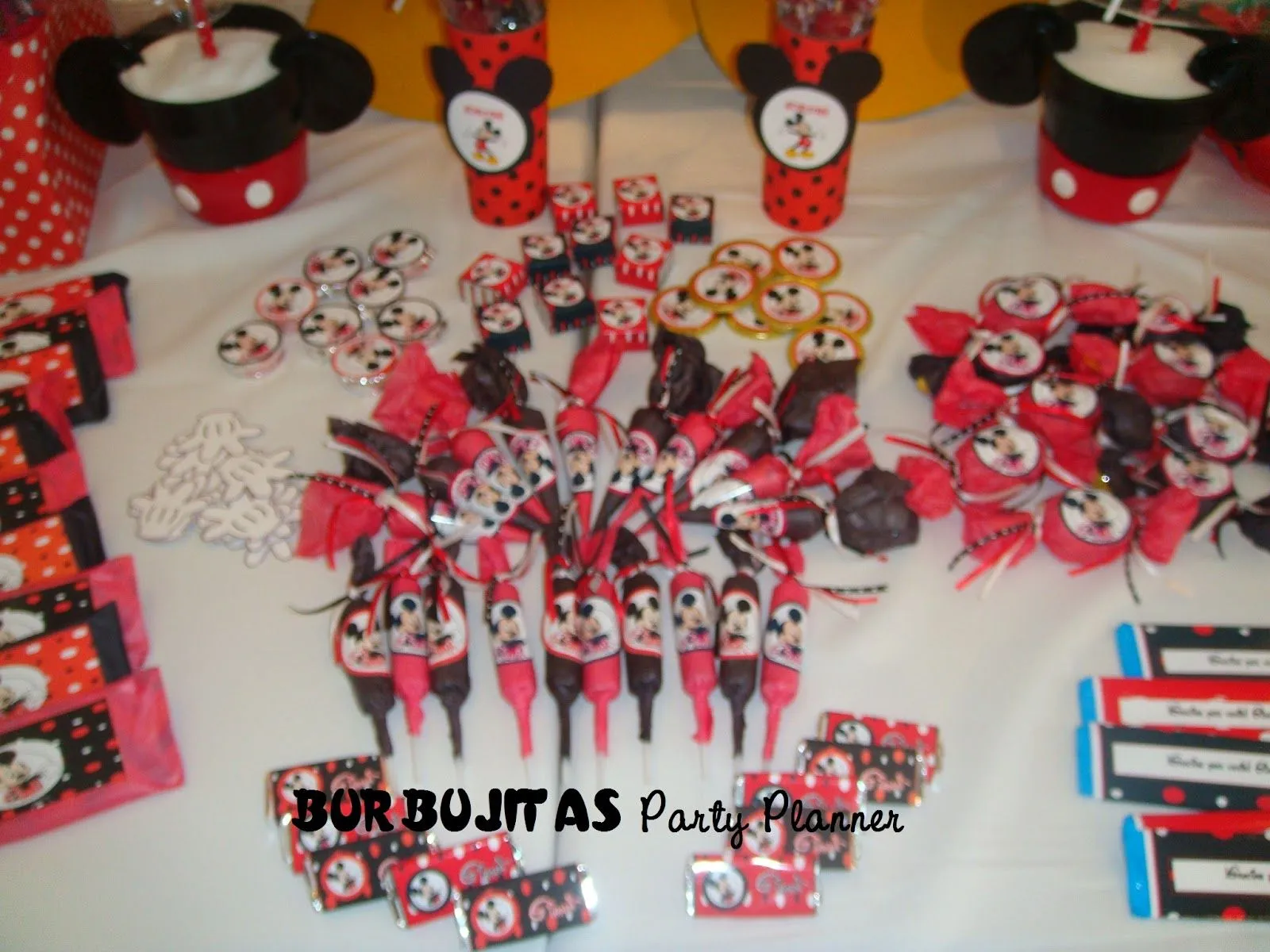 BURBUJITAS Party Planner: MICKEY MOUSE para el primer añito de Gianni