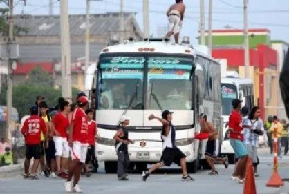 Pasion del Futbol Fuera de Control