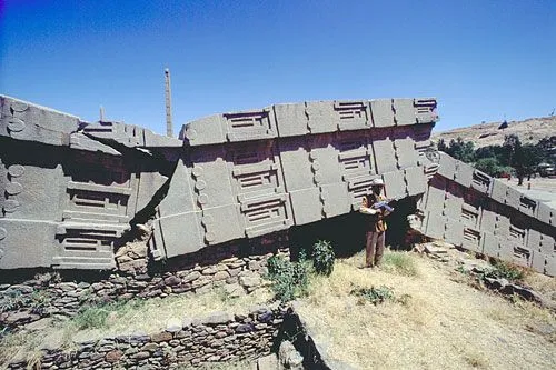 EN BUSCA DE LA OCULTA REALIDAD. . .: PUMA PUNKU, LA INGENIERIA DE ...