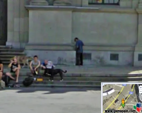 Busquemos personas haciendo cosas raras en Google Maps (