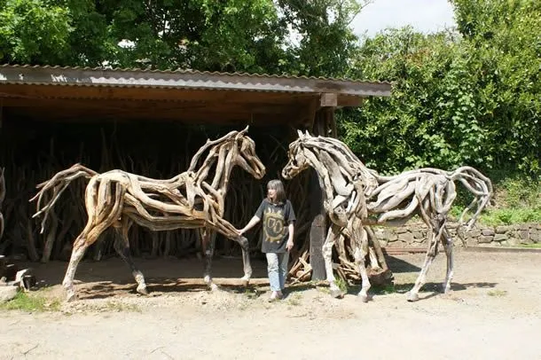 los caballos siempre fueron mi pasion y logre pintarlos despues de ...