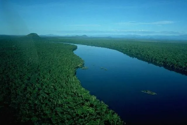 Cacao Travel Group: El Amazonas