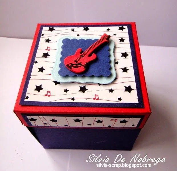 Caja explosiva musical...