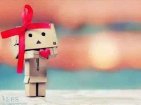 Cajita Danbo - YouTube