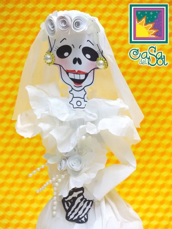 Calaveritas de papel | Cosas de halloween, Calavera de papel, Calaveras dia  de muertos