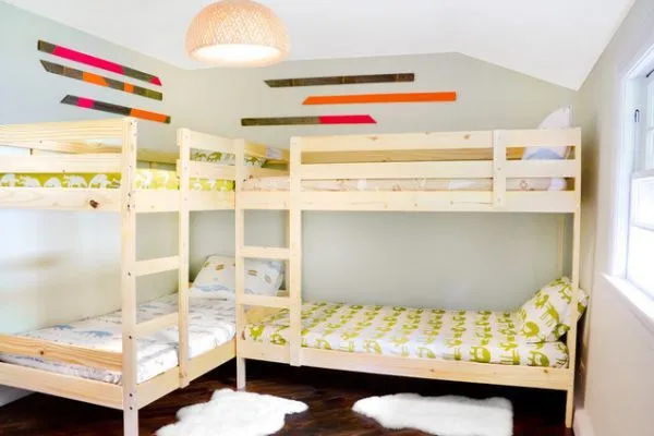 4 CAMAS EN UN DORMITORIO | Dormitorios Con Estilo