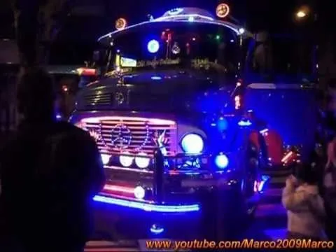 Camión 1114 tuneado - Tiburon Azul - en Expo Club Amigos Del Bondi ...