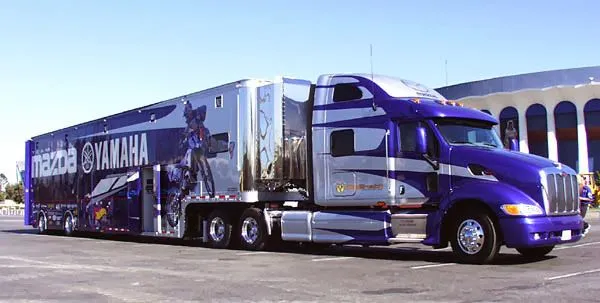 Imagenes de trailers freightliner modificados - Imagui