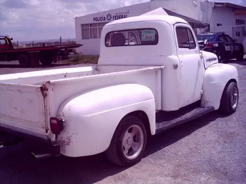 Camioneta clasica ford 51 - Coahuila, Mexico - Autos