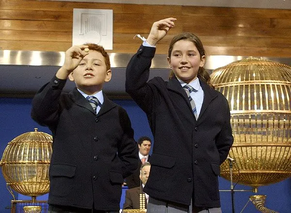 Desde cuándo cantan las niñas de San Ildefonso la lotería ...
