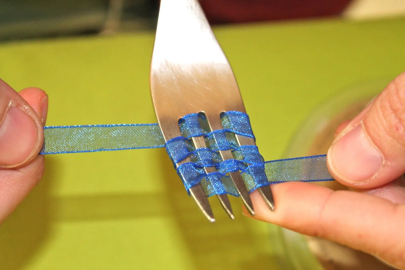 Capiclip Tienda Merceria on line: ¿Cómo hacer un lazo doble con un ...