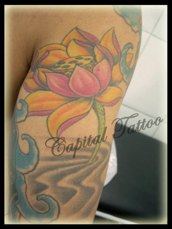 Capital Tattoo: Flor de Lotus