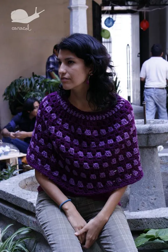 Caracol handmade: The Free Granny Poncho Pattern