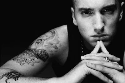 LAS CARAS DE LA HOMOFOBIA: [023] Eminem