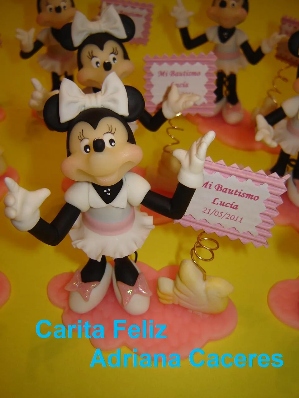 Carita Feliz / Adriana Caceres: SOUVENIR MINNIE PARA BAUTISMO