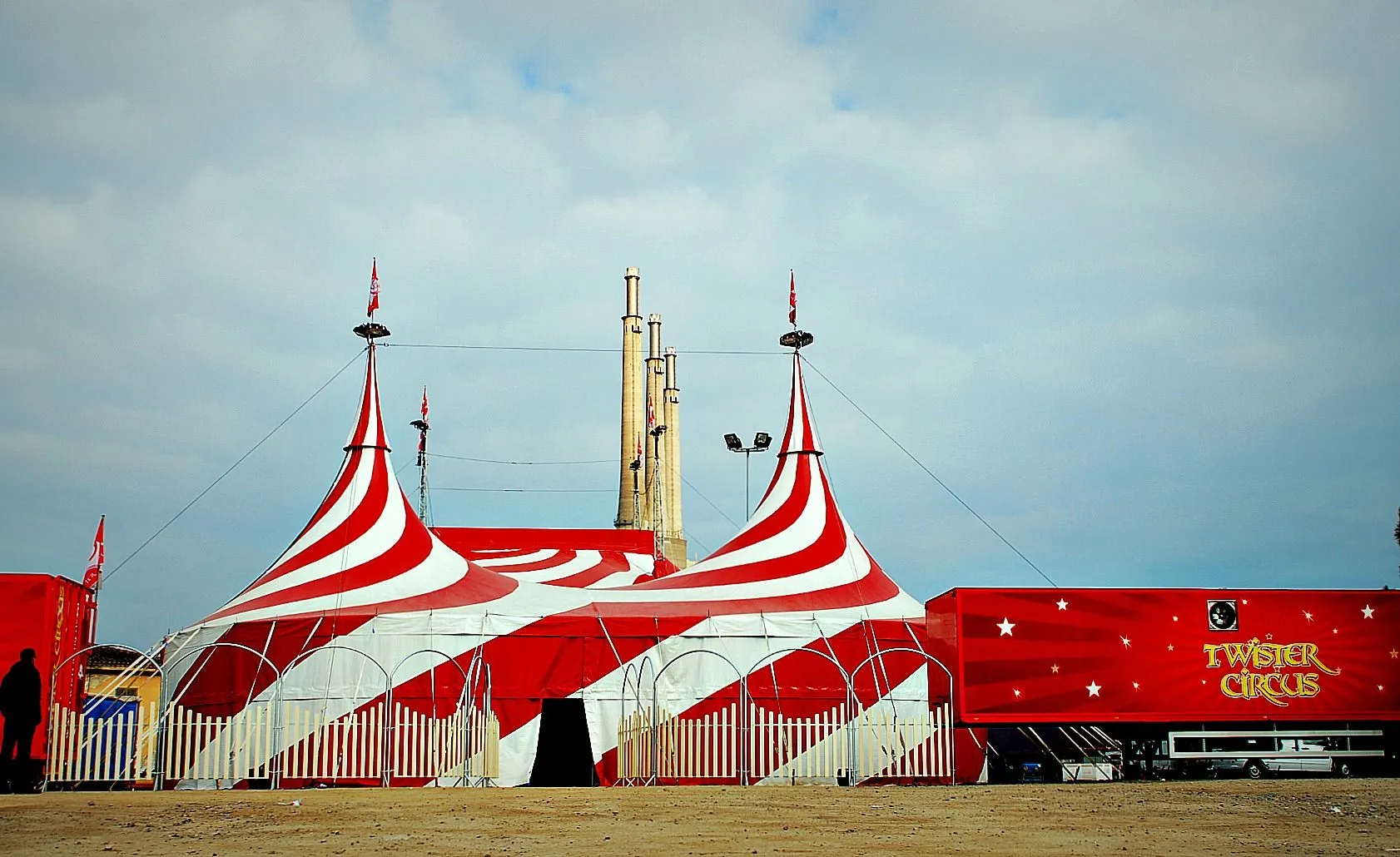 Carpa del Circo Twister Circus | Flickr - Photo Sharing!