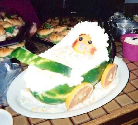 Como hacer una carreola con una sandia - Imagui