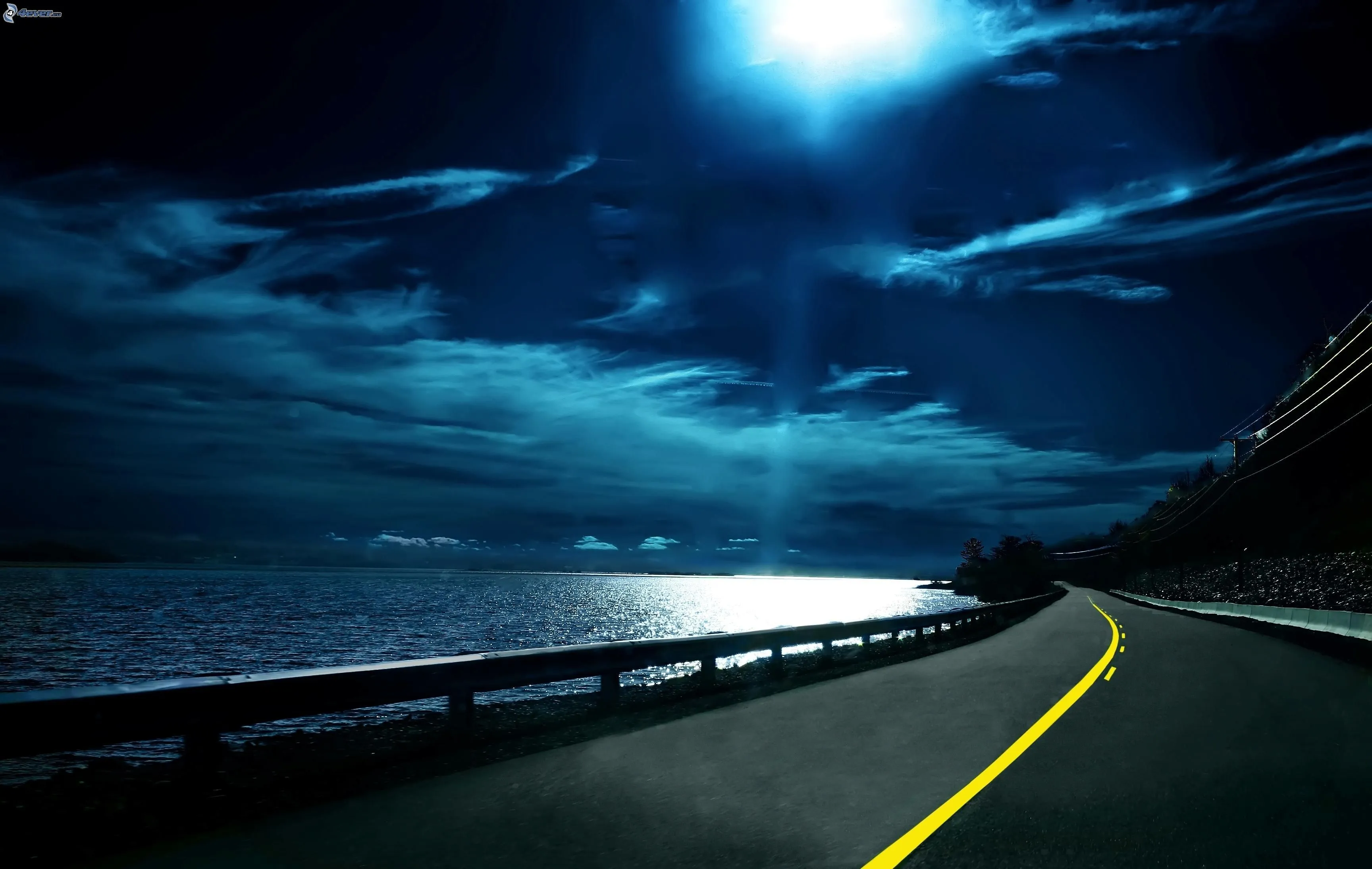 Carretera de noche