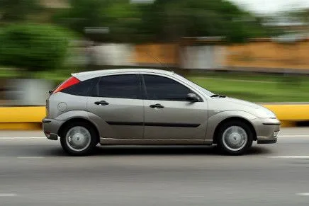 Imagenes de carros en movimiento - Imagui