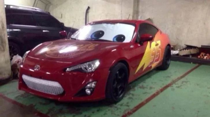 cars-lighting-mcqueen-toyota- ...