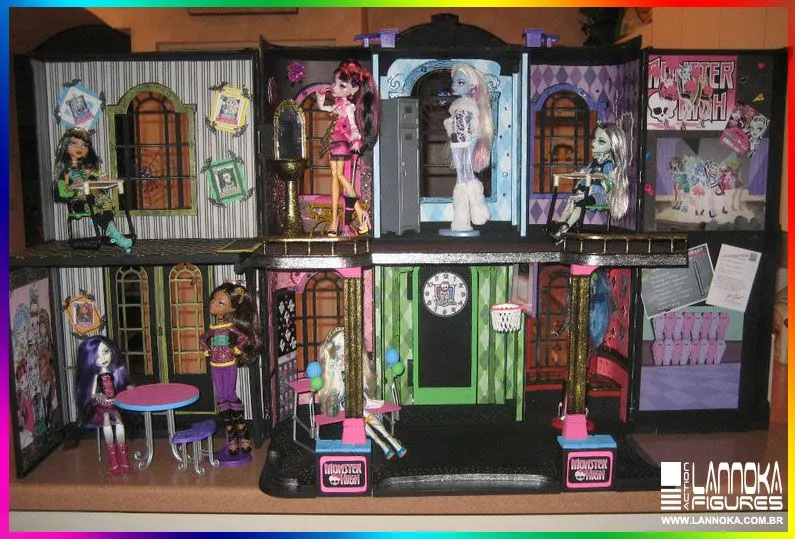 Casa. da.monster high - Imagui