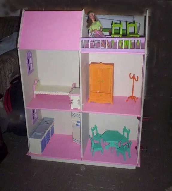 Casa Muñeca Barbie Juguete Casita Pintada Decoracion Muebles ...