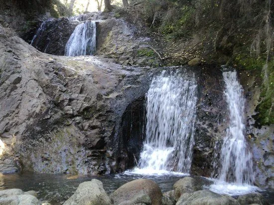 CASCADA DE LOS DUENDES: fotografía de Paseo de los Duendes, San ...