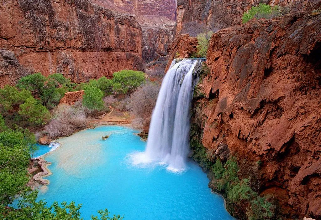 Cascadas en 3D - Imagui