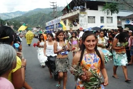 CEBA "SELVA CENTRAL": Fotografias