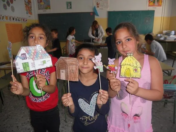 CEIP GABRIEL Y GALÁN: HACIENDO TEATRO CON LOS "TRES CERDITOS" EN ...