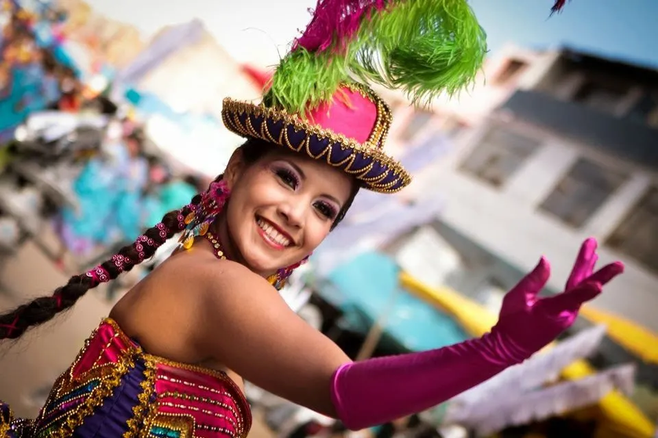 Centro Cultural Artístico Fiesta Perú: MUSICA Y DANZAS PERUANAS ...