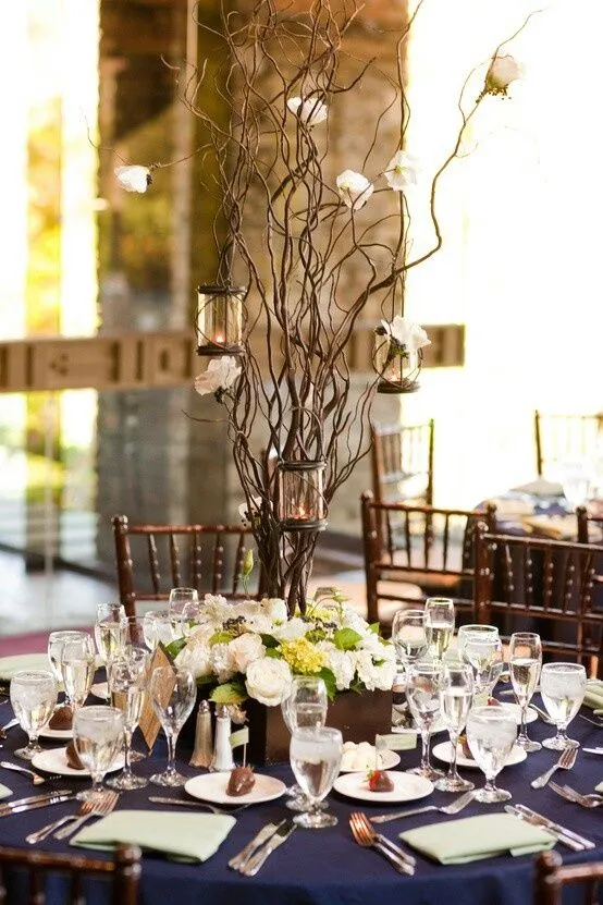 Centro de mesa con ramas | Boda Vintage Ideas | Pinterest