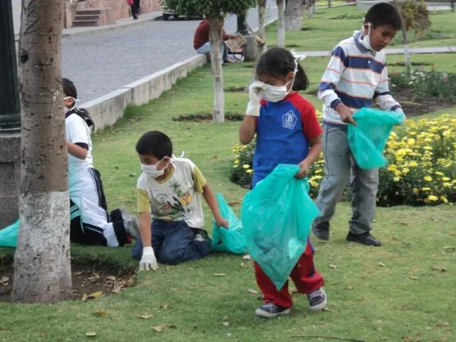 Por qué somos tan cerdos? | ..:: El Blog de ShurKonrad ::.. Perú _/