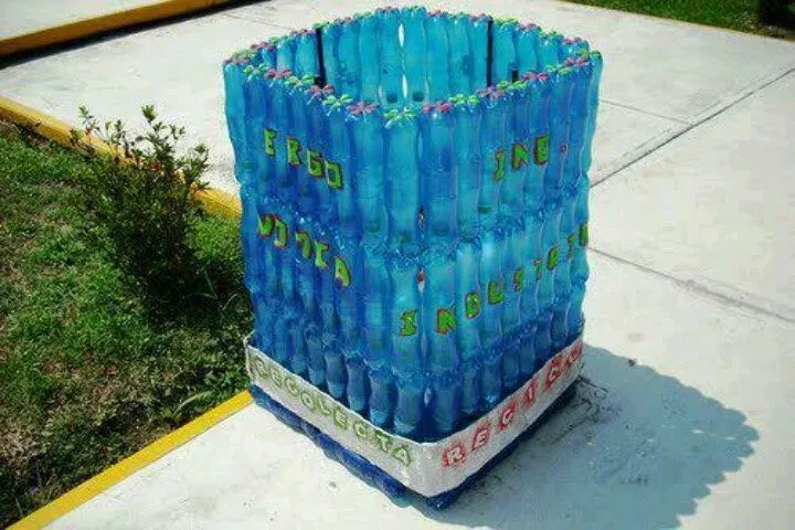 Cesto para la basura hecho con botellas pet recicladas | Reciclado ...