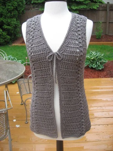 Chalecos Tejidos on Pinterest | Crochet Sweaters, Crochet Vests ...