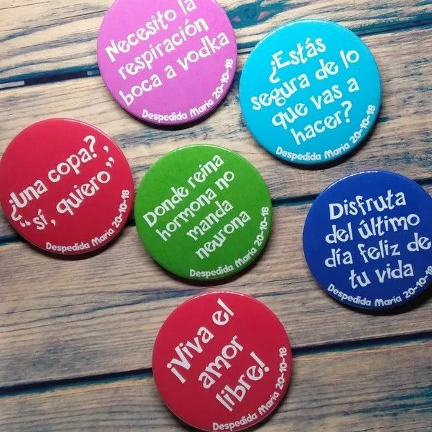 Chapas para despedidas de soltera - Nosolopixel.com