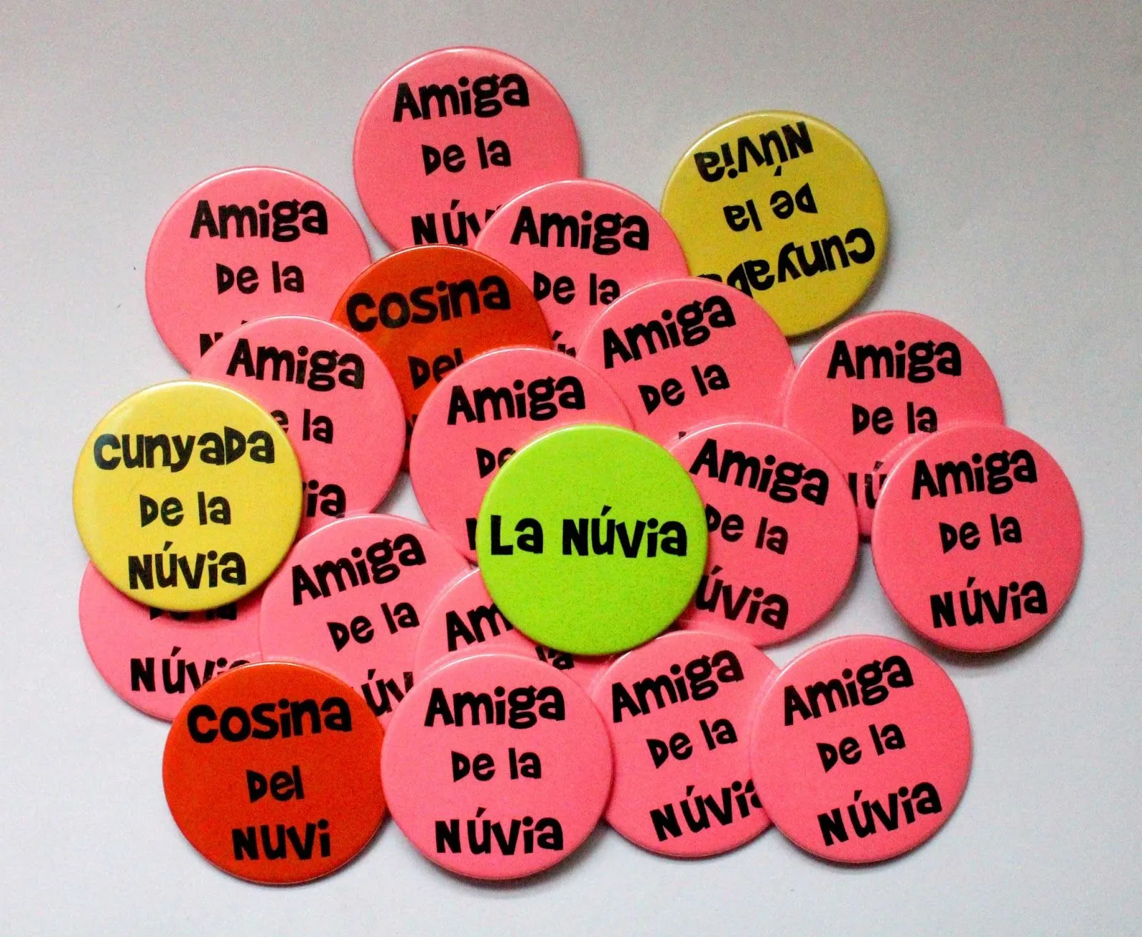 Chapas personalizadas Barcelona - La Chapiterie : Chapas despedida