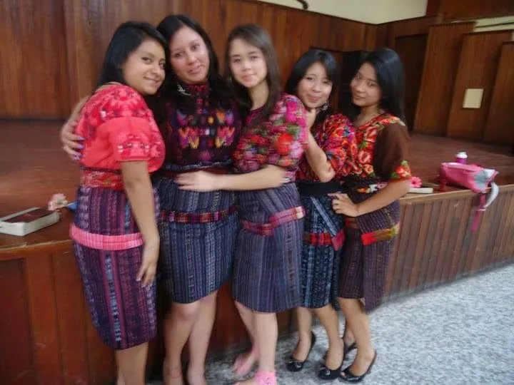 Chapinas Hermosas: Chicas de chichicastenango