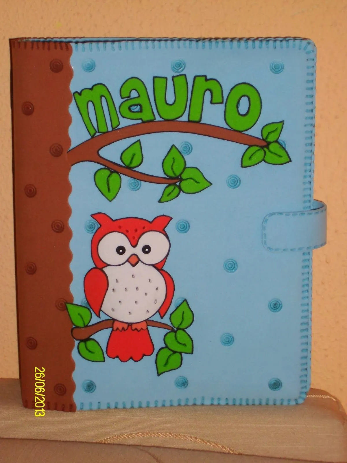 Charito-eva-arts: Álbum de fotos decorado con buho para Mauro