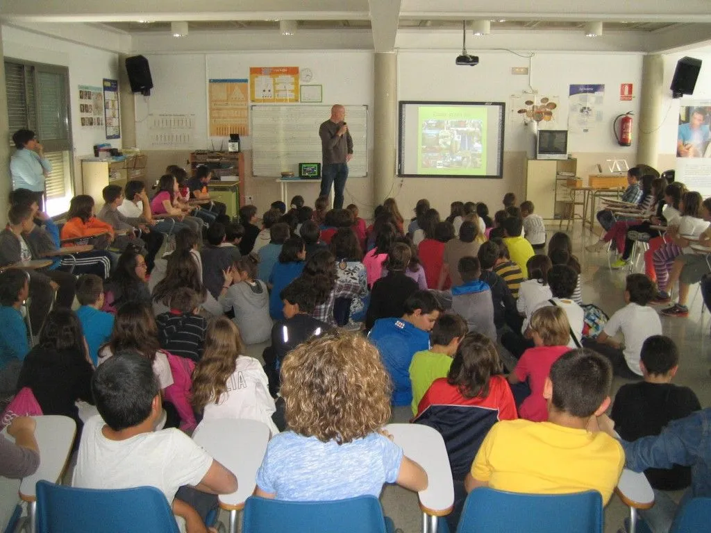 CHARLA DE SENSIBILIZACIÓN EN EL CEIP “ESPARTIDERO” | Asociación ABAY