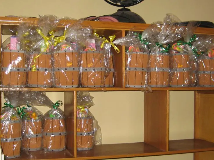 Chavo del 8 Party on Pinterest | Birthday Party Centerpieces ...