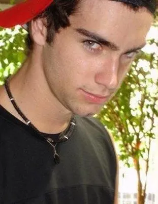 Chavos guapos con gorro fotografias - Imagui