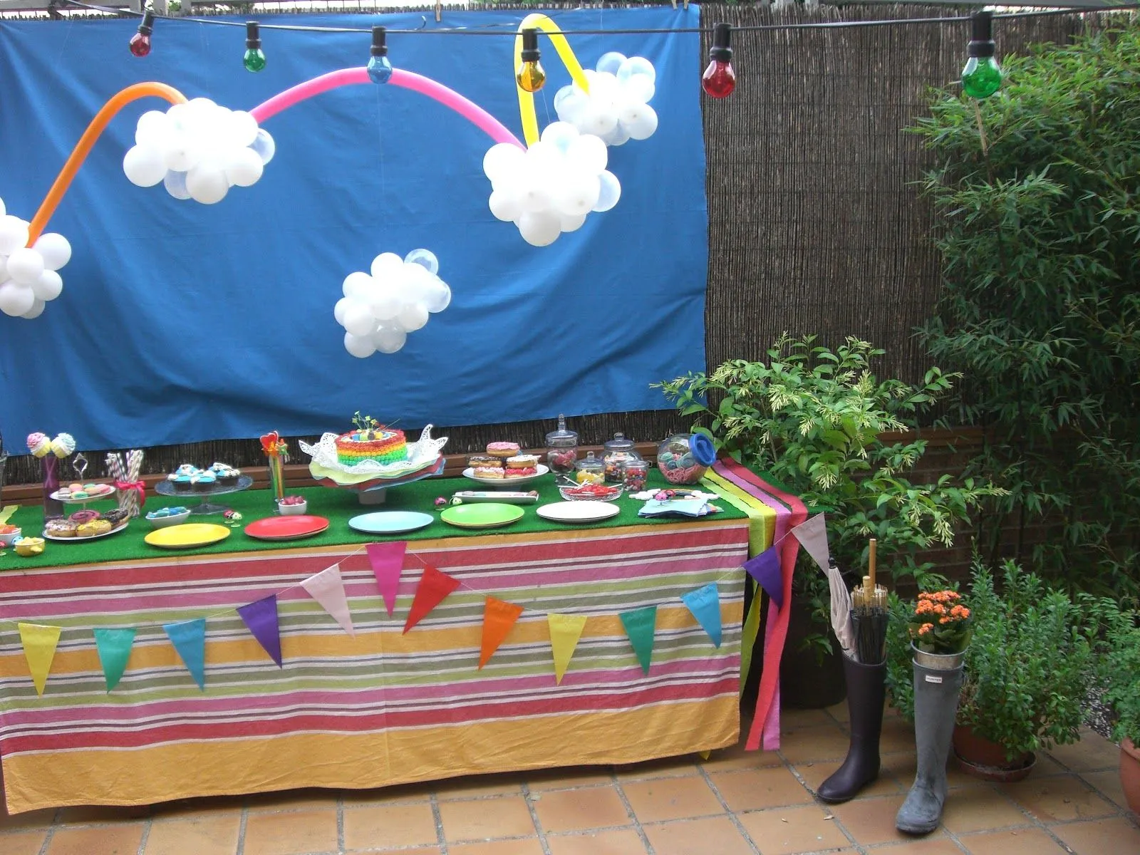 CHEAP AND COOL: Fiesta Arcoiris de cumpleaños