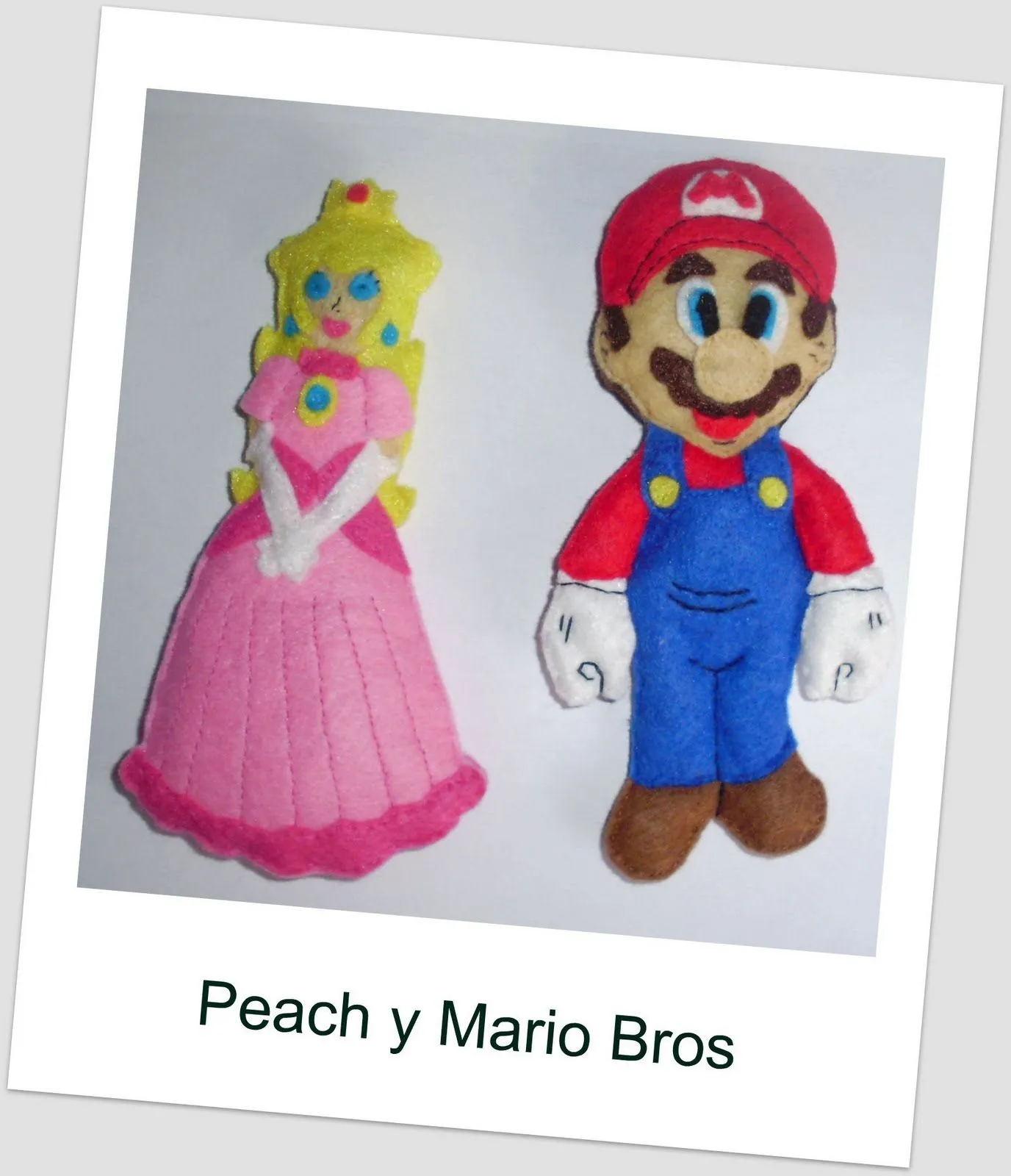 Chica Fieltro: Peach y Mario Bros