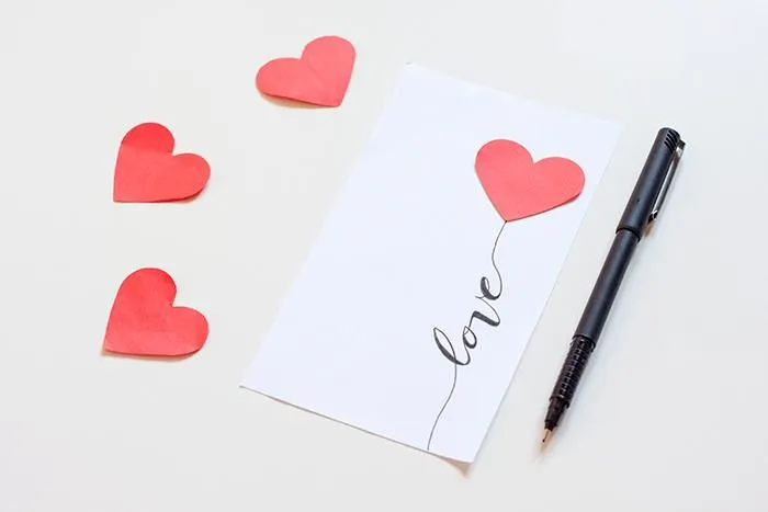 Chill Decoración | DIY: cómo hacer cartas originales para San Valentín