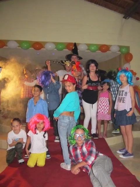 CHIQUITECAS FIESTAS INFANTILES MEDELLIN CON DISFRACES |Fiestas ...