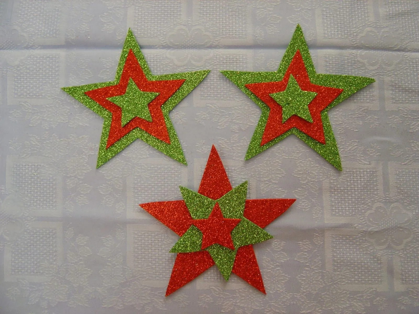 CHITINES FIELTRO Y OTRAS MANUALIDADES: ESTRELLAS DE NAVIDAD