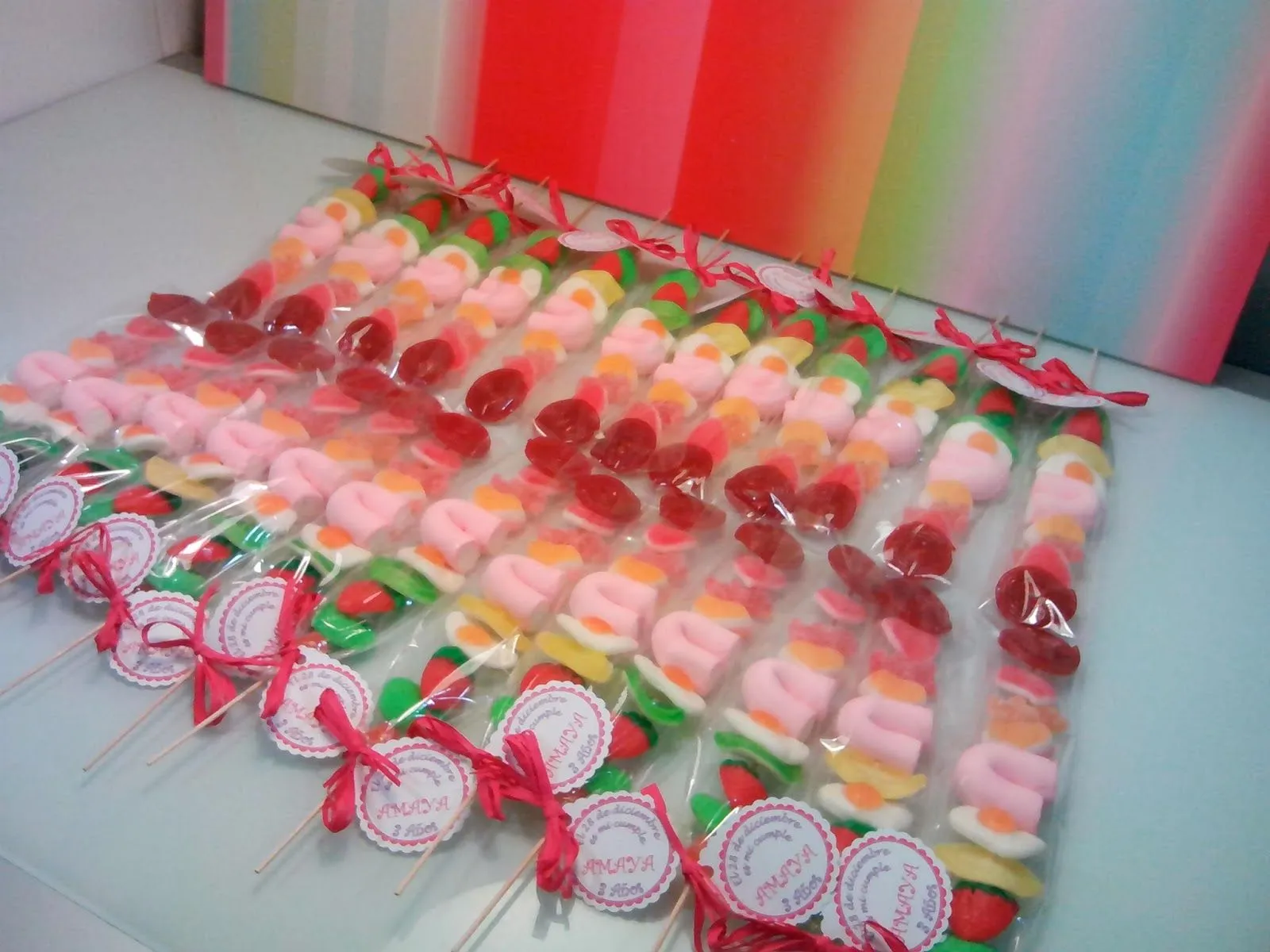 Chuche Detalles. Pamplona. : Brochetas de chuches para el cumple ...